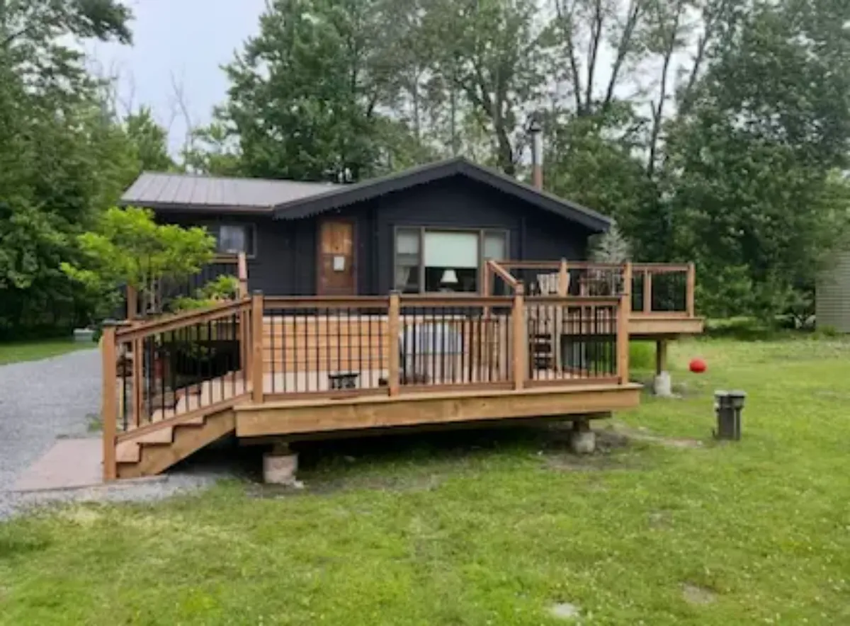 Custom timber deck construction